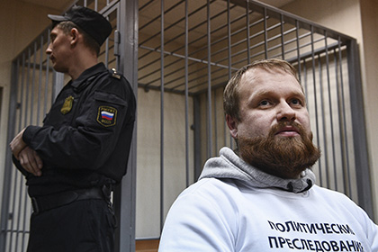 Демушкину предъявят обвинение за еще одну картинку экстремистского содержания