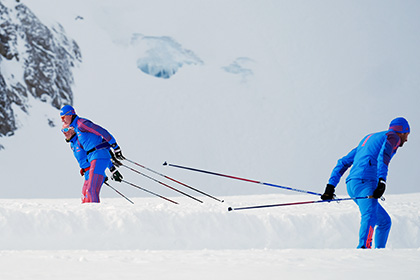 Международная федерация лыжного спорта отстранила шесть россиян от соревнований