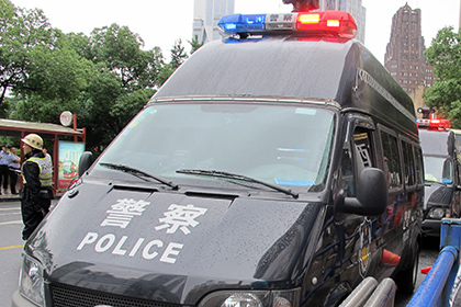 Полиция остановила пытавшегося убить себя в прямом эфире китайца