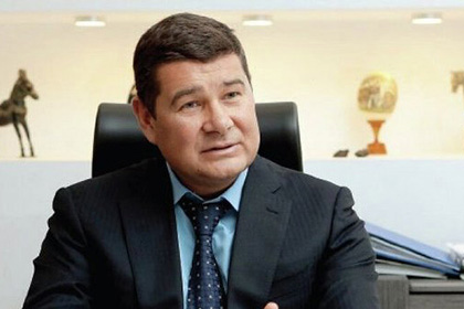 СМИ раскрыли подробности компромата беглого депутата Рады на Порошенко
