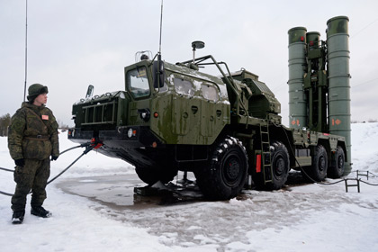 Эксперт рассказал о возможностях полка С-400 в Крыму