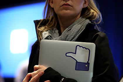 Facebook попросили побороть украинские фейки