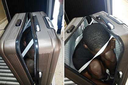 Марокканку задержали за попытку провезти в Испанию габонца в чемодане