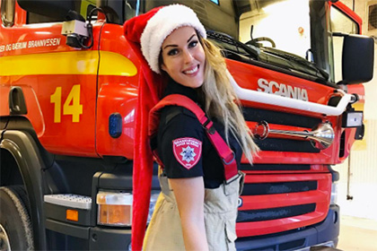 Норвежку признали самой привлекательной пожарной в мире