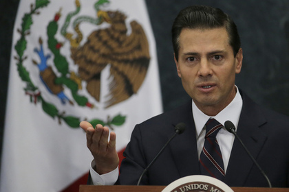 Президент Мексики прокомментировал планы Трампа начать строить стену на границе