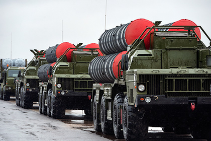 Российские военные в 2017 году получат четыре комплекта системы С-400
