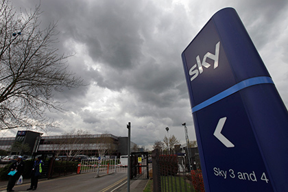 Sky News прервал эфир после попытки тележурналистки раскритиковать Мердока