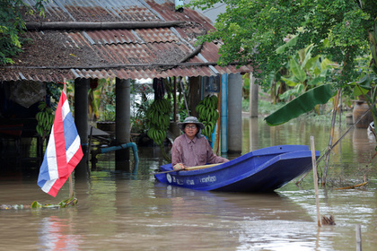В Таиланде в результате наводнения погибли 12 человек