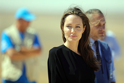 Анджелина Джоли впервые прокомментировала развод с Бредом Питтом