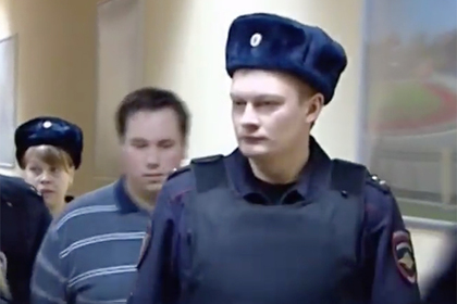 Бывшего учителя из Подмосковья арестовали по подозрению в совращении учеников