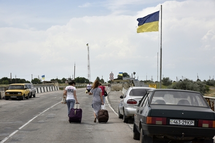 Гражданину Молдавии отказали во въезде на Украину из-за георгиевских лент