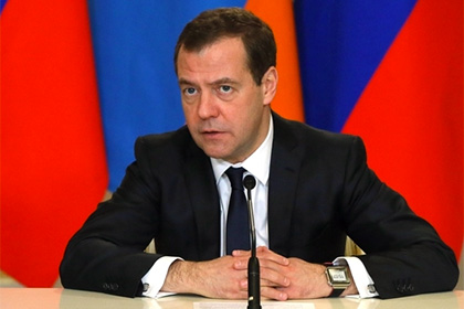 Медведев оценил эффект от малой приватизации в 17 миллиардов рублей
