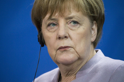 Меркель высказалась за сохранение транзита газа через Украину