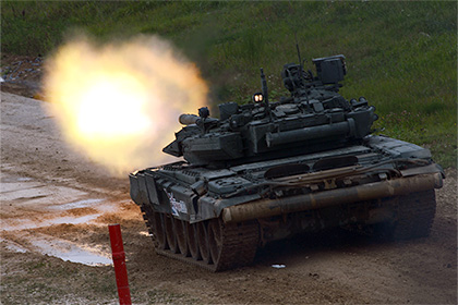 Пакистан объявил об интересе к танкам Т-90 и российским системам ПВО