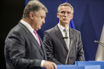 Президент Украины поблагодарил генсека НАТО за осуждение политики России
