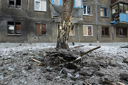 При обстреле украинской армией Донецка пострадали два мирных жителя