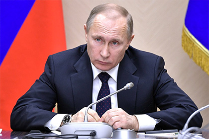 Путин освободил от должностей 16 генералов силовых ведомств