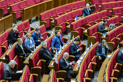 В Раде потребовали от Порошенко представить план освобождения Крыма и Донбасса