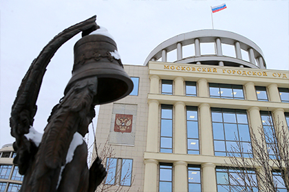 Мосгорсуд осудил дважды покушавшихся на московского повара киллеров