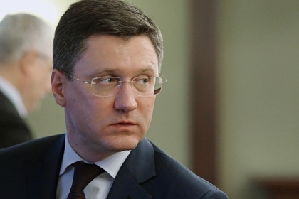 Новак пообещал сократить добычу нефти по соглашению с ОПЕК к концу апреля