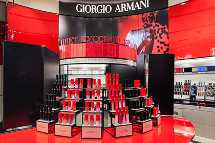 Посетители бутика Giorgio Armani Beauty смогут «примерить» макияж онлайн
