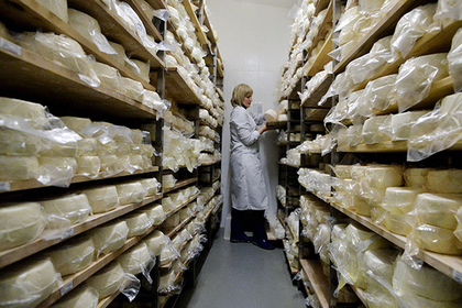 Россия запретила импорт пяти марок сыра из Белоруссии