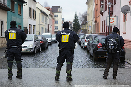 Суд в Вене приговорил к тюрьме беженцев за групповое изнасилование