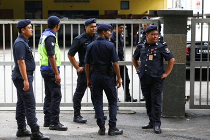 В Малайзии арестовали семь человек за связь с террористическими группировками