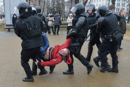 В Минске начали отпускать задержанных во время демонстрации