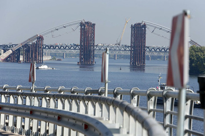 Киевский мост показали в немецком учебнике как образец неудачного строительства
