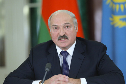 Лукашенко поздравил Эрдогана с успешным проведением референдума