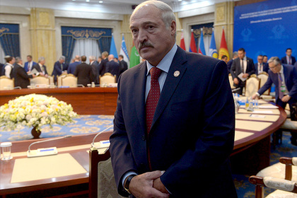 Лукашенко рассказал о готовности белорусов пахать на Украине