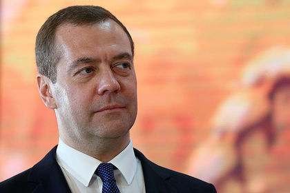 Медведев увидел возможности для восстановления экономики