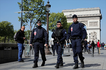 Подозреваемый в теракте в Париже оказался к нему непричастен