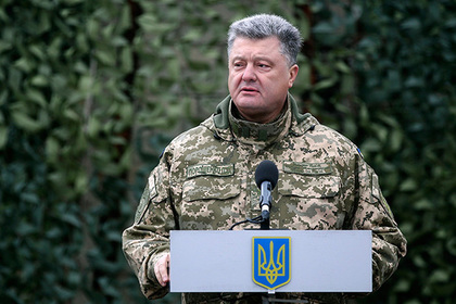 Порошенко назвал конфликт в Донбассе «настоящей горячей войной»