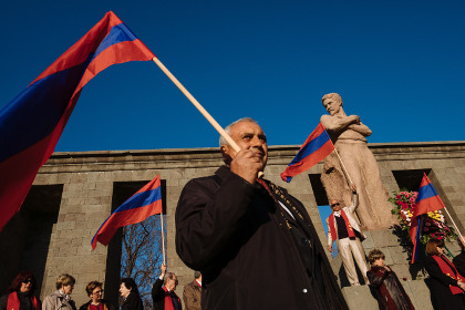 В Армении начались выборы в парламент