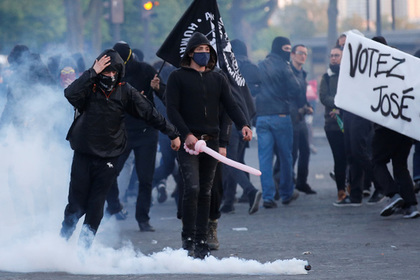 В ходе беспорядков в Париже задержаны более 140 человек