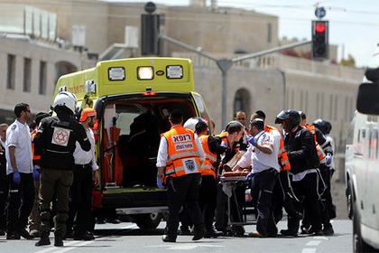 В Иерусалиме психически больной мужчина ранил ножом несколько человек