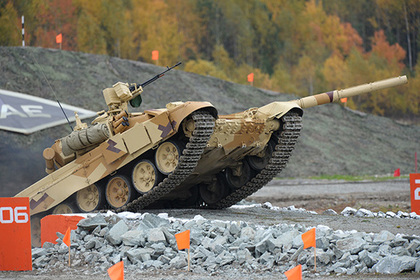 В Москве уклонились от комментирования переговоров о модернизации танков Индии