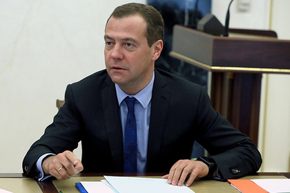 Медведев поздравил Звягинцева с успехом на Каннском фестивале