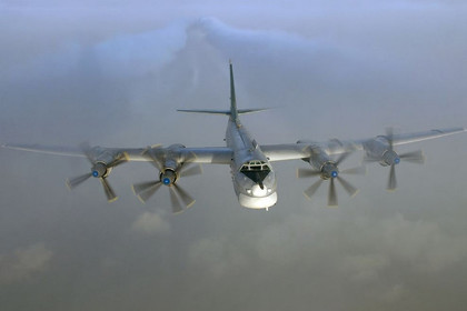 Минобороны прокомментировало полеты Ту-95 и Су-35 у берегов Аляски