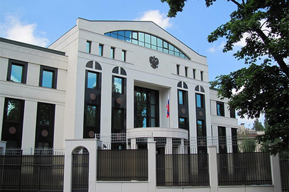 Молдавия выслала пять российских дипломатов