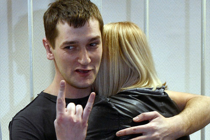 Олег Навальный вышел из одиночки после полутора лет заключения