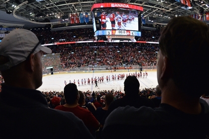 Сборная России сыграет с канадцами в полуфинале ЧМ по хоккею