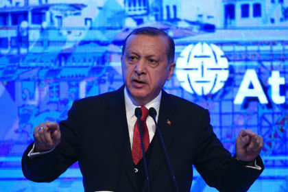 Турция задумалась об отказе от доллара в расчетах с Индией