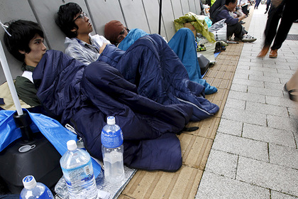 В Японии десятки мигрантов объявили голодовку