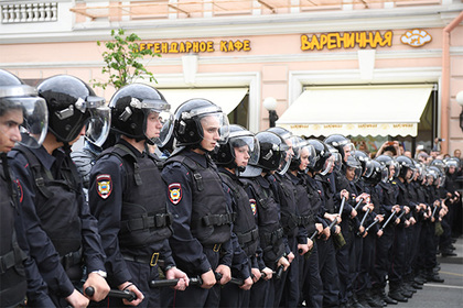 Арестовали обвиняемого в распылении газа на акции протеста в Москве школьника