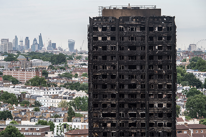 Число жертв пожара в лондонской многоэтажке выросло до 80 человек
