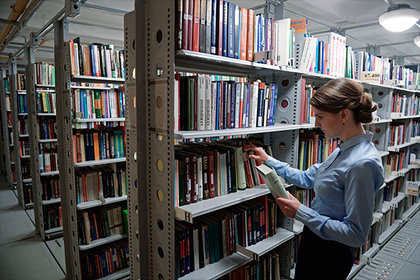 Москвичи смогут бесплатно забрать 228 тысяч изданий на портале «Списанные книги»