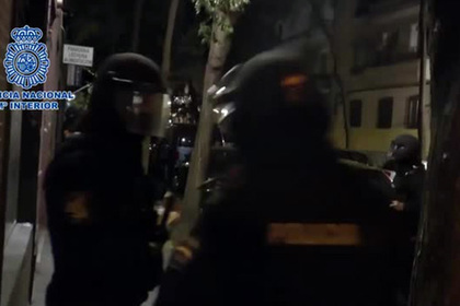 Опубликовано видео спецоперации по задержанию исламистов в Мадриде